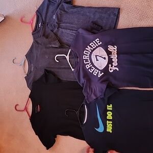 Group of 5, Adult large Tshirts, various brands.nike, Abercrom, Am.eag. holister